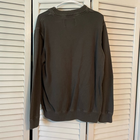 Eddie Bauer Collar Pullover Sweatshirt - Picture 2 of 3